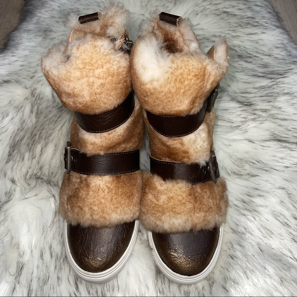 Luxe De Leon Women's SZ 7 Monterrey Bronze Ankle Bootie Faux Fur Bohemian Brown